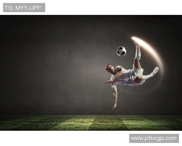 足球明星队员高清照片展示让你领略球场风采与激情瞬间